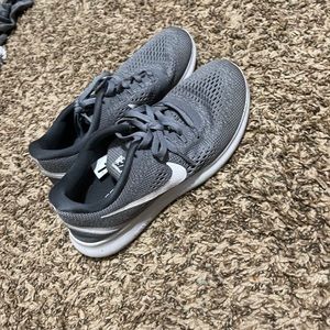 Womens Nike Tennis Shoes